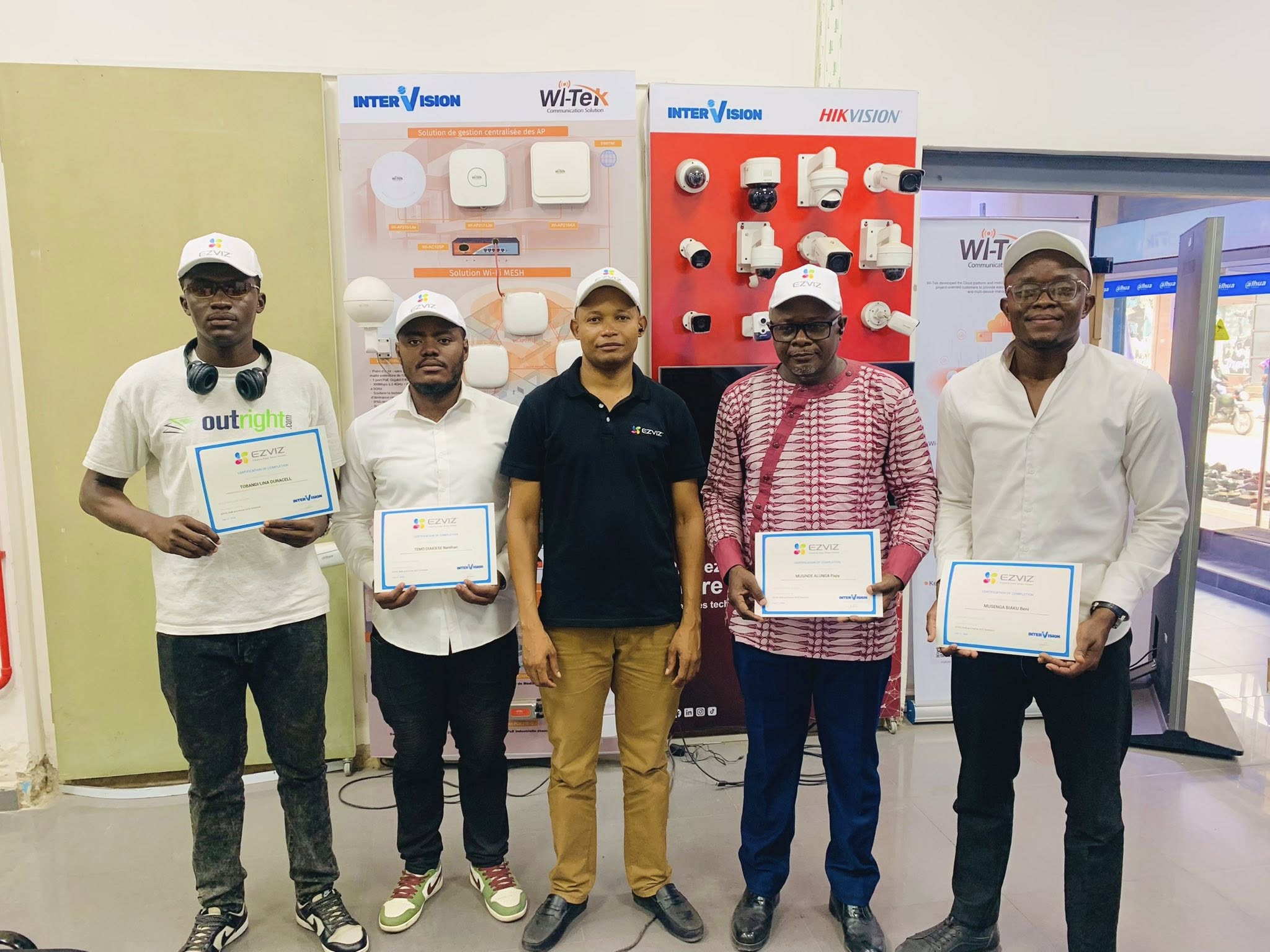 OGI & EZVIZ – Première promotion certifiée